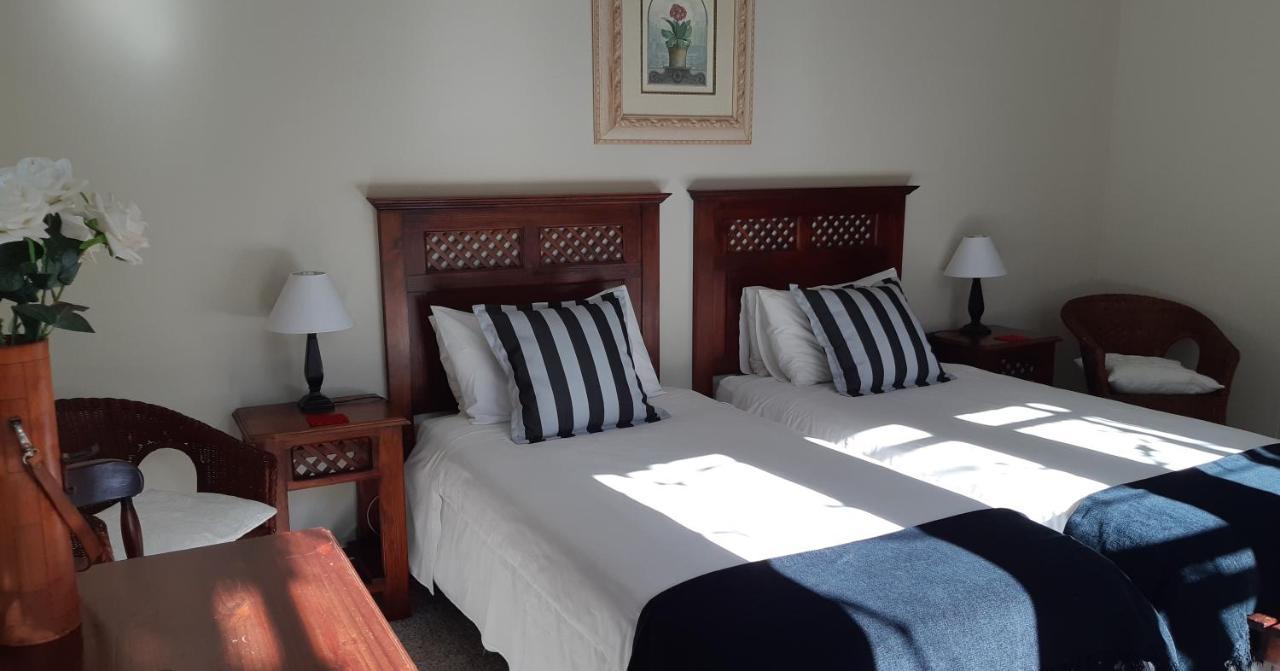 Be My Guest Lodge Bloubergstrand Buitenkant foto