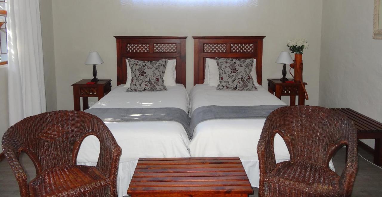 Be My Guest Lodge Bloubergstrand Buitenkant foto