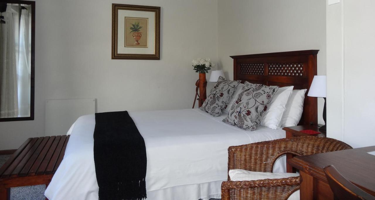 Be My Guest Lodge Bloubergstrand Buitenkant foto