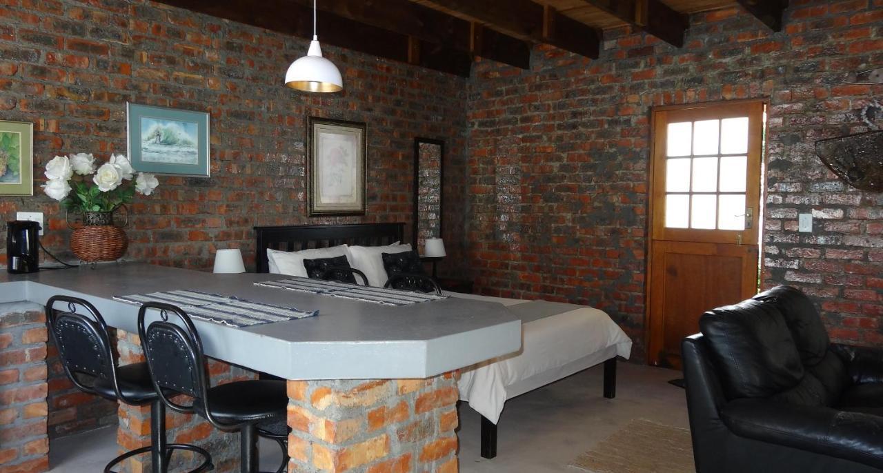 Be My Guest Lodge Bloubergstrand Buitenkant foto