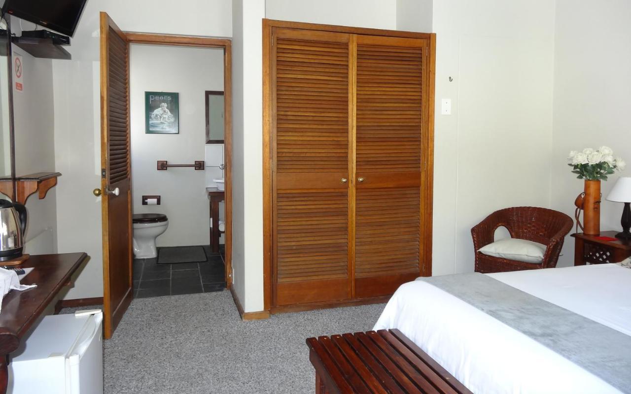 Be My Guest Lodge Bloubergstrand Buitenkant foto